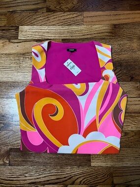 Express Multicolor Swirl Crop Top in Pink, Orange & Yellow